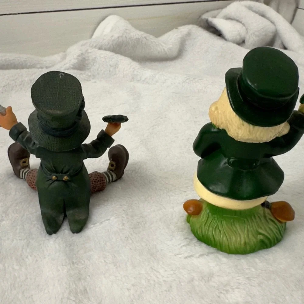 Leprechaun Figurine Set 2pc Green St Patricks Day Excellent‎ Lucky Decor China